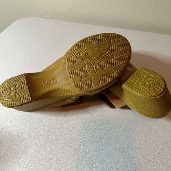 Alegria embroidered sandals size 41 - Picture 3 of 8